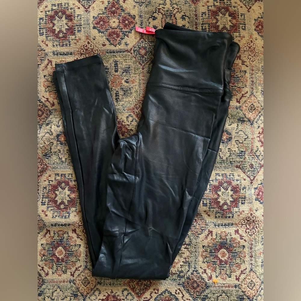 SPANX Faux Leather Look Leggings in Black